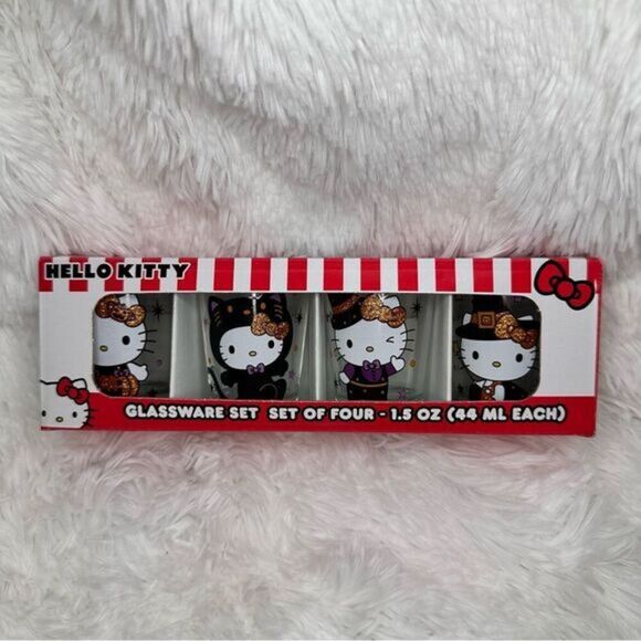Hello Kitty Halloween Shot Glasses - Set of Four - Picture 1 of 6